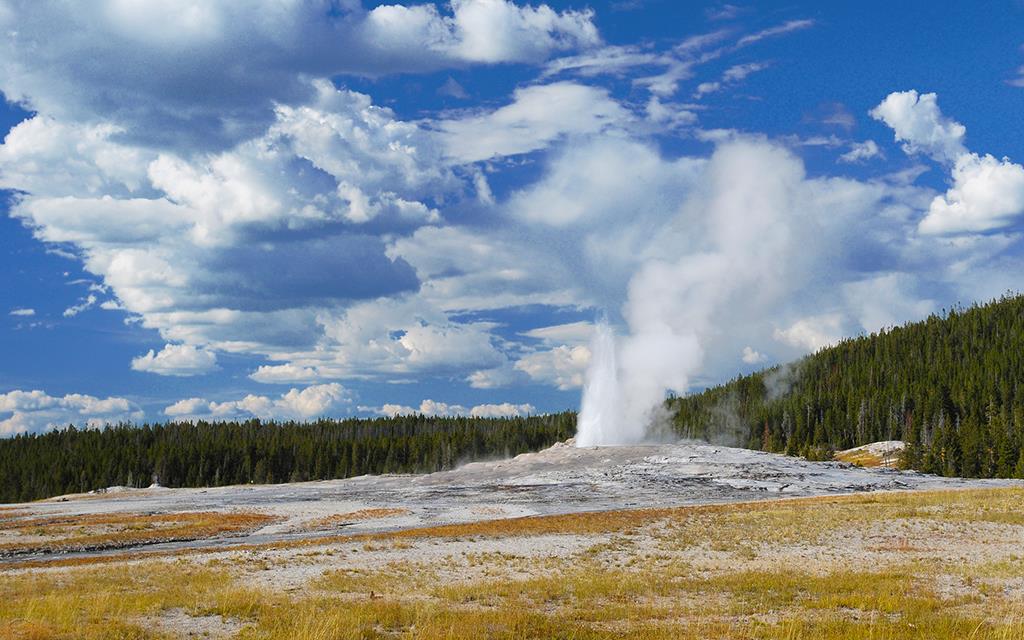 Old-Faithful-01