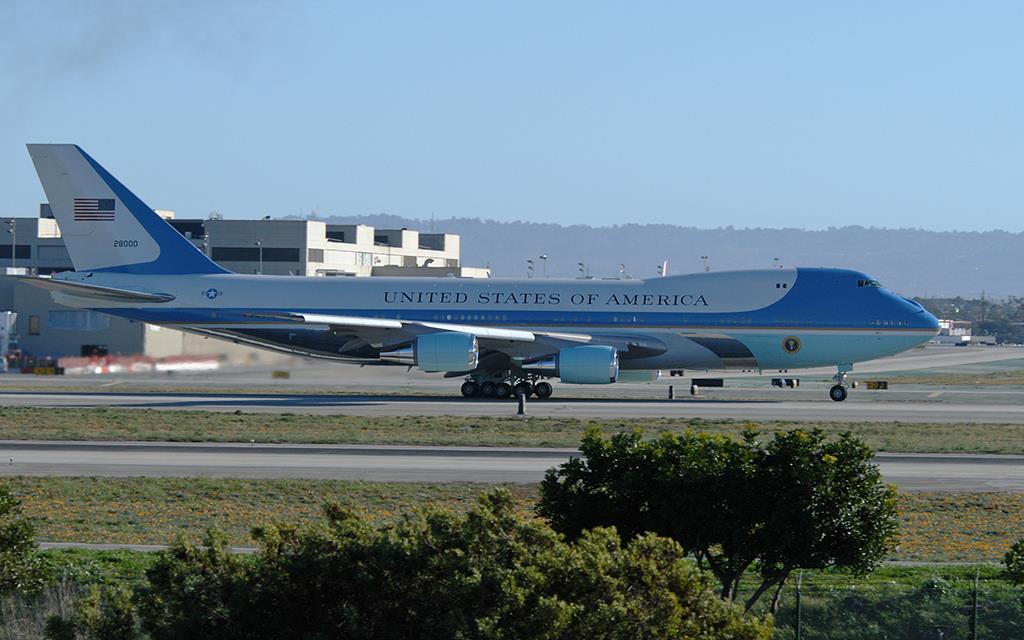 Air Force One LAX-06