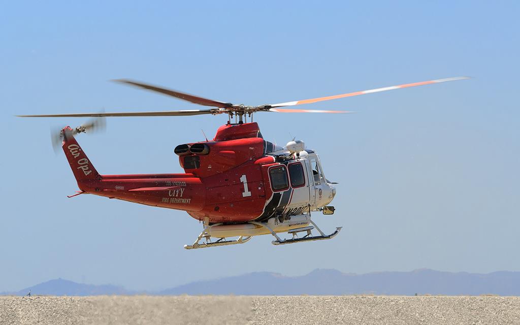 Bell 412EP (Heroes2012)-02