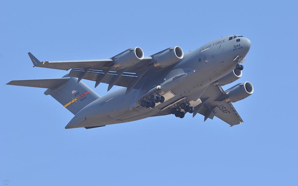 C-17 Globemaster III-02