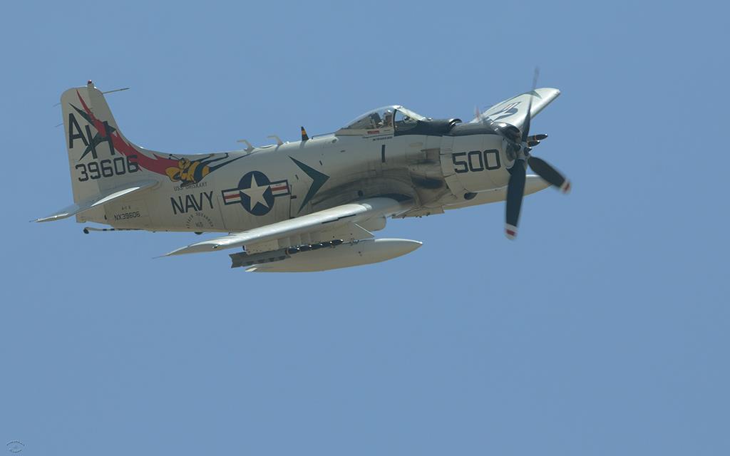 A-1 Skyraider-05