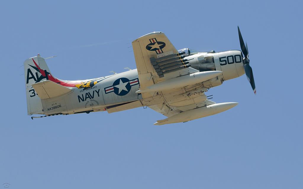 A-1 Skyraider-06