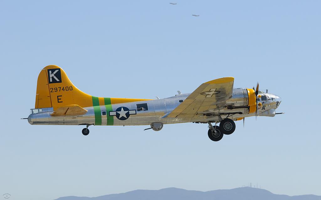 B-17 Flying Fortress-01