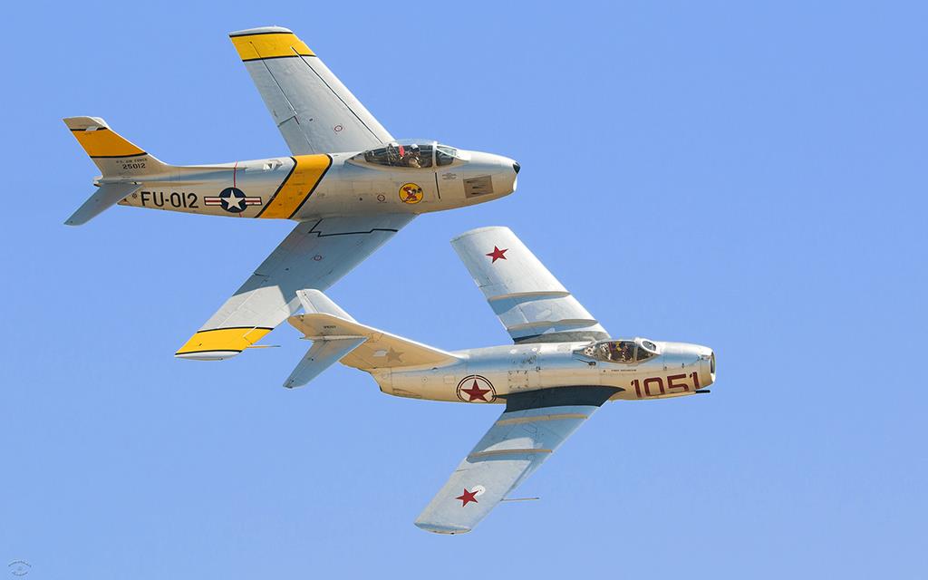 F-86 Sabre And MiG-15 Fagot-02