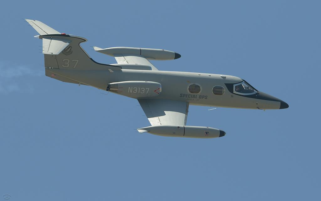 Learjet-24 -01