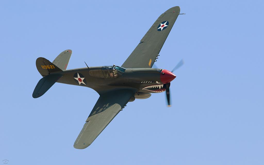 P-40 Warhawk-05