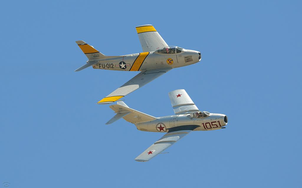 F-86 And MiG-15 (Chino2012)