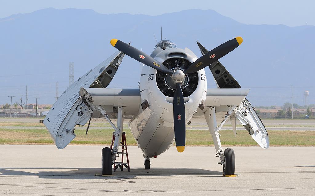 F-8F Bearcat (Chino2012)-01