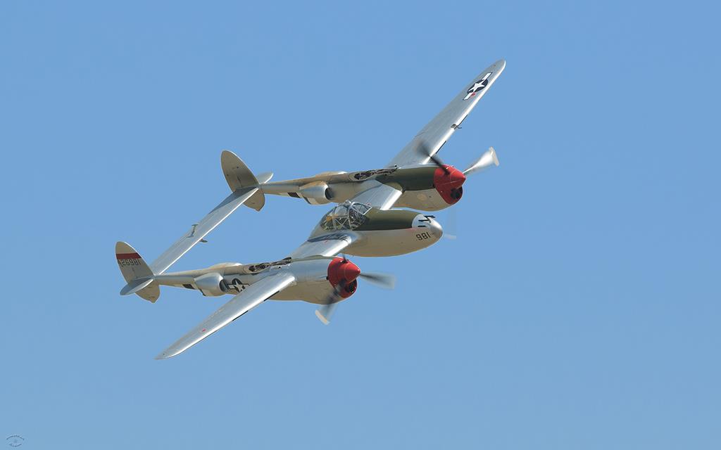 P-38 Lightning (Chino2012)-02