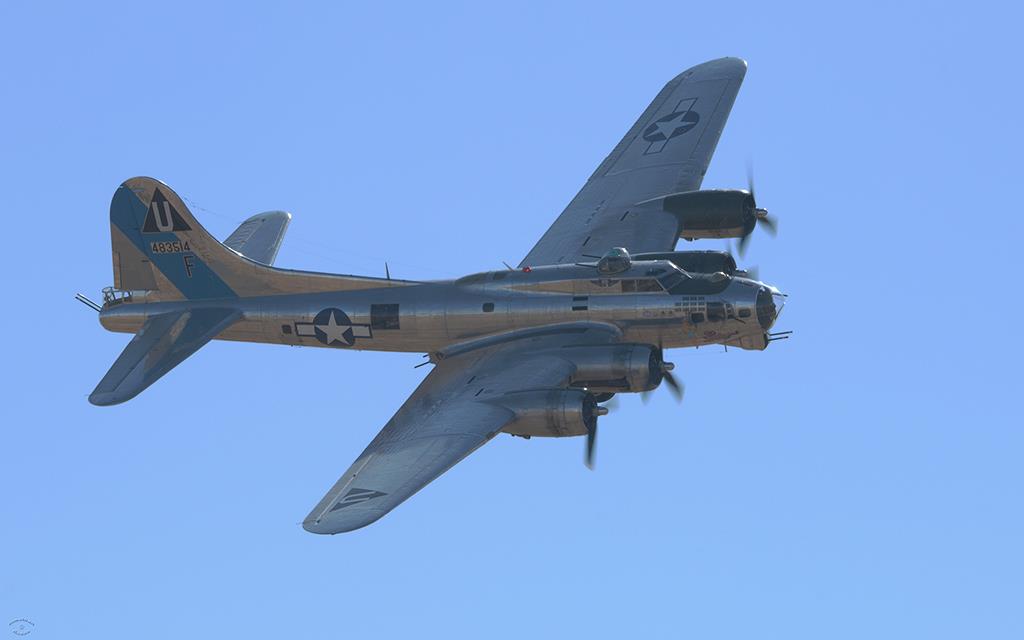 B-17 Flying Fortress-03