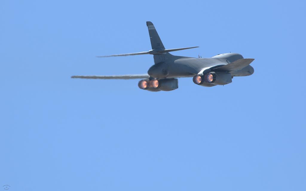 B-1B Lancer-02