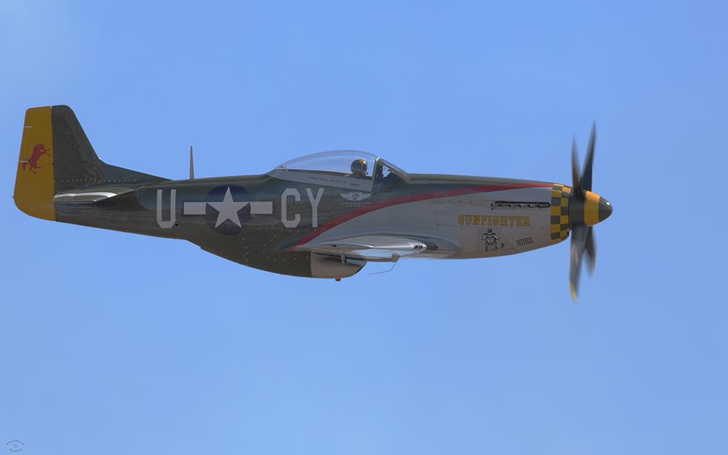 P-51 Mustang-01