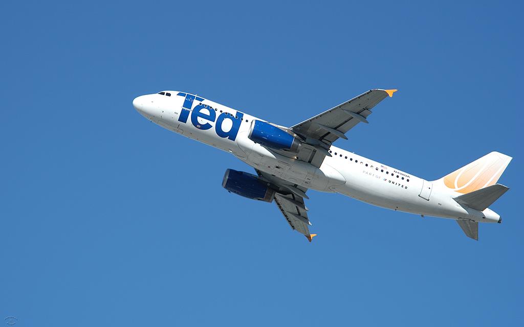 Airbus A320-232 -03