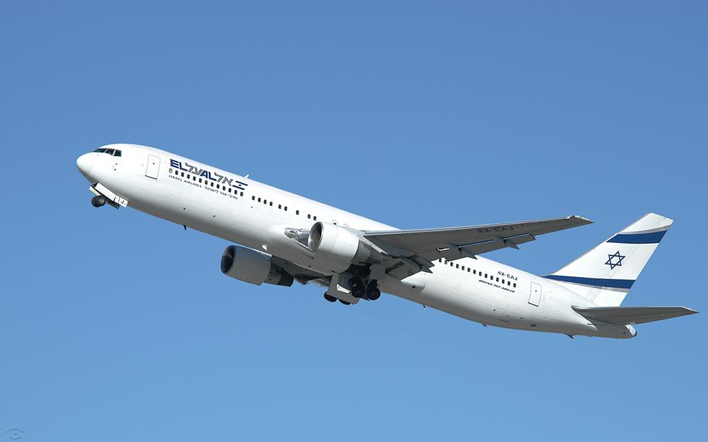 Boeing 767-300ER-01