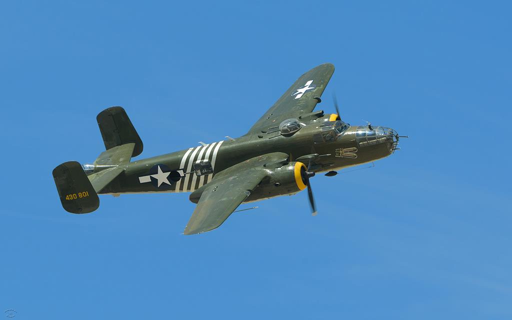 B-25 Mitchell (KWJF_2014)-03