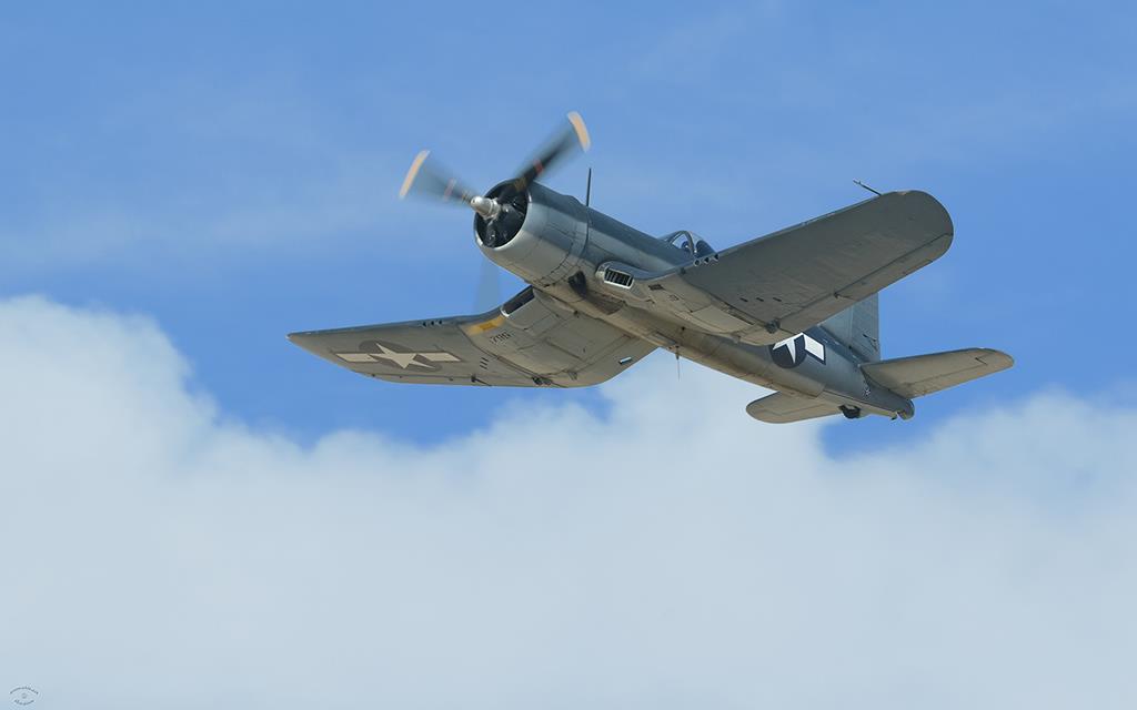 F-4U Corsair (KWJF_2014)-01