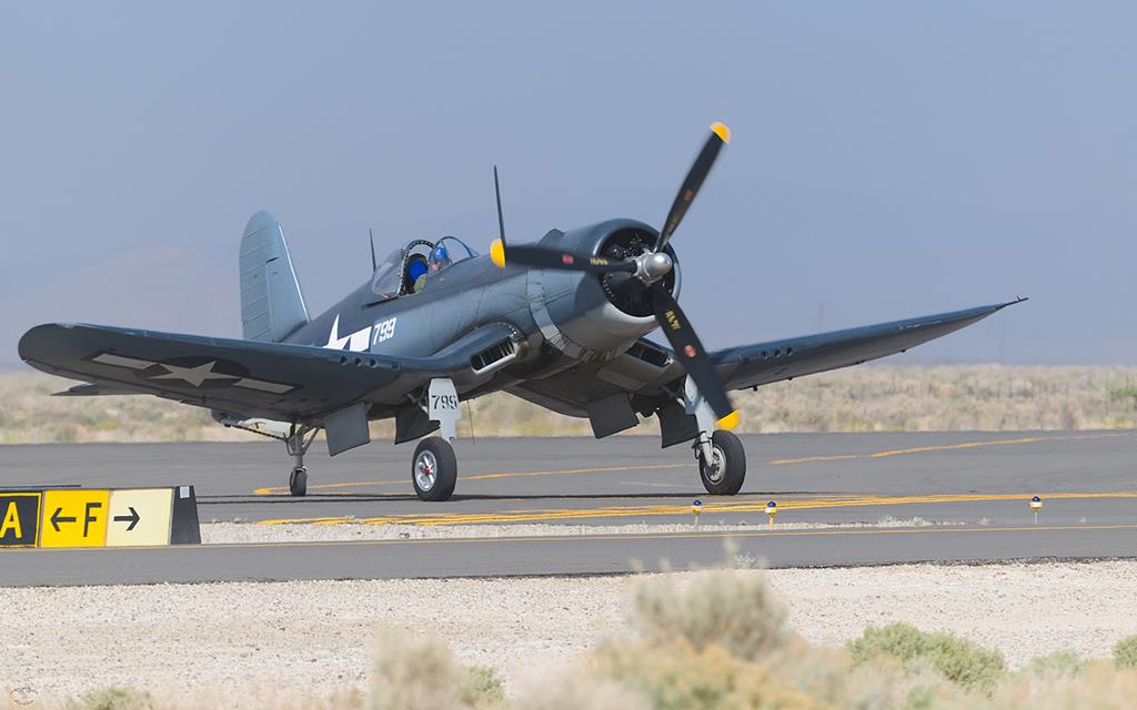 F-4U Corsair (KWJF_2014)-02