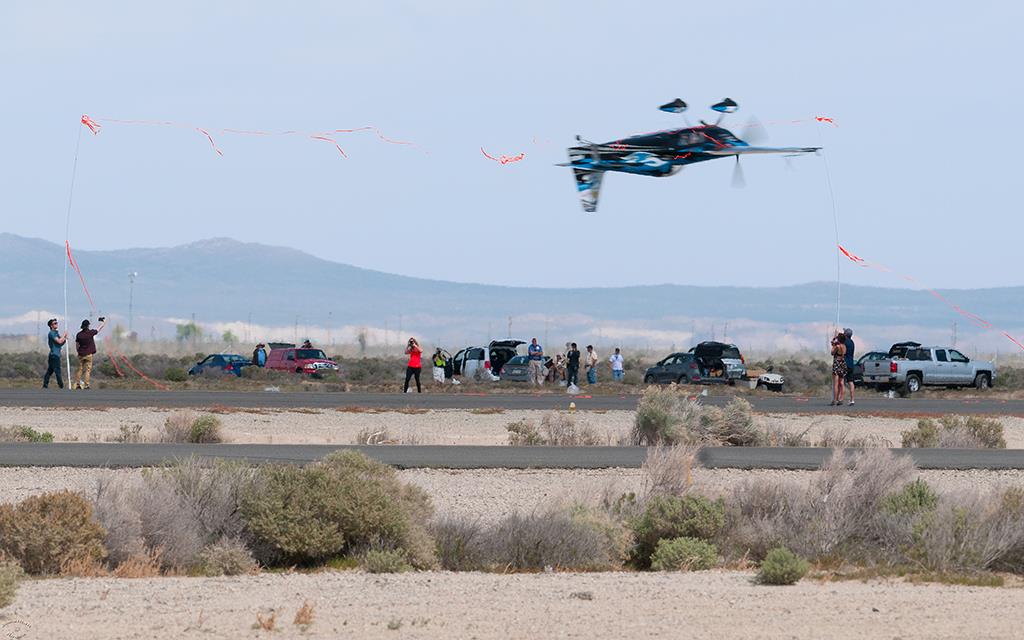 Chuck Coleman Extra300 (KWJF_2016)-01