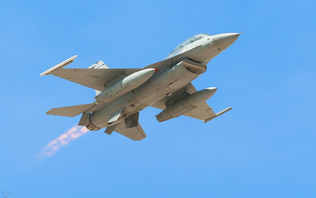 F-16 Fighting Falcon (KWJF_2016)-01