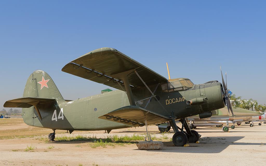 AN-2 Antonov (March 2012)