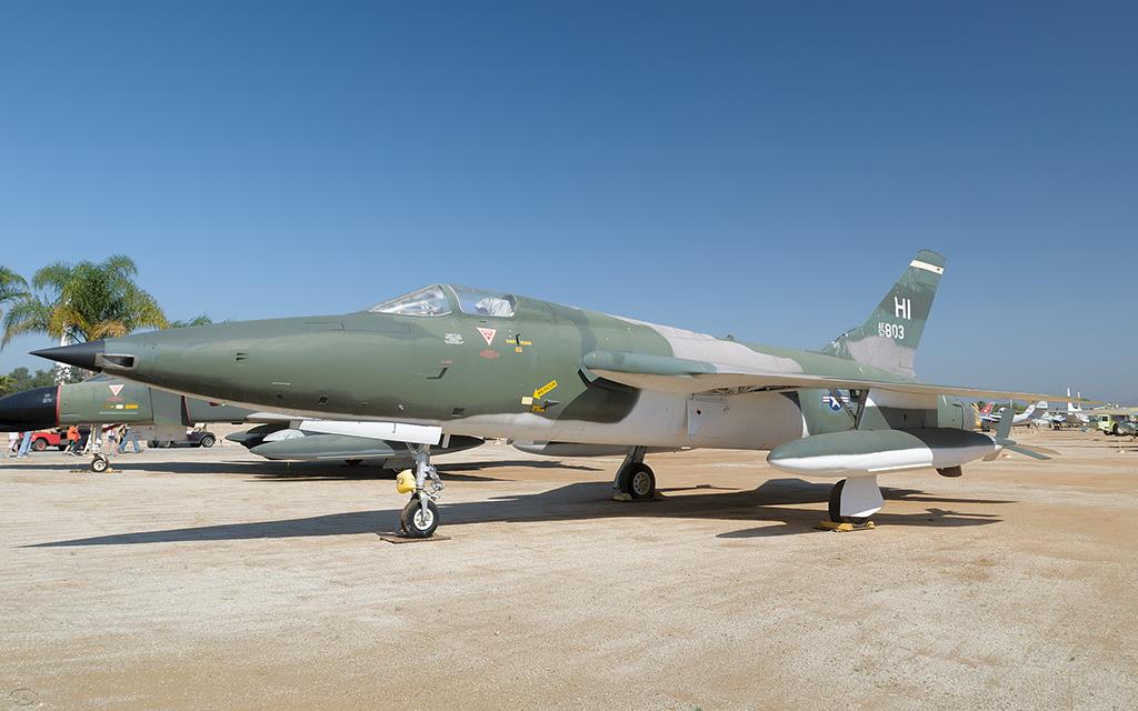 F-105 Thunderchief (March2012)-03