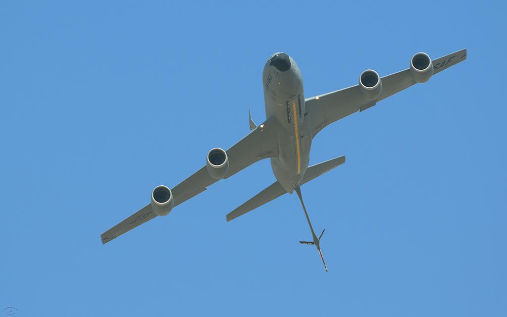 KC-135 Stratotanker (March2012)-02