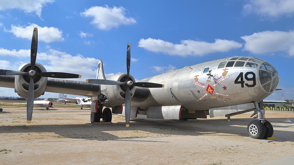 B-29 Superfortress (Apr2018)-01