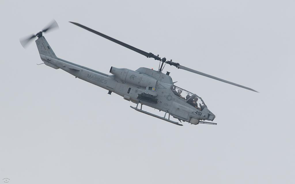 AH-1W Super Cobra-01