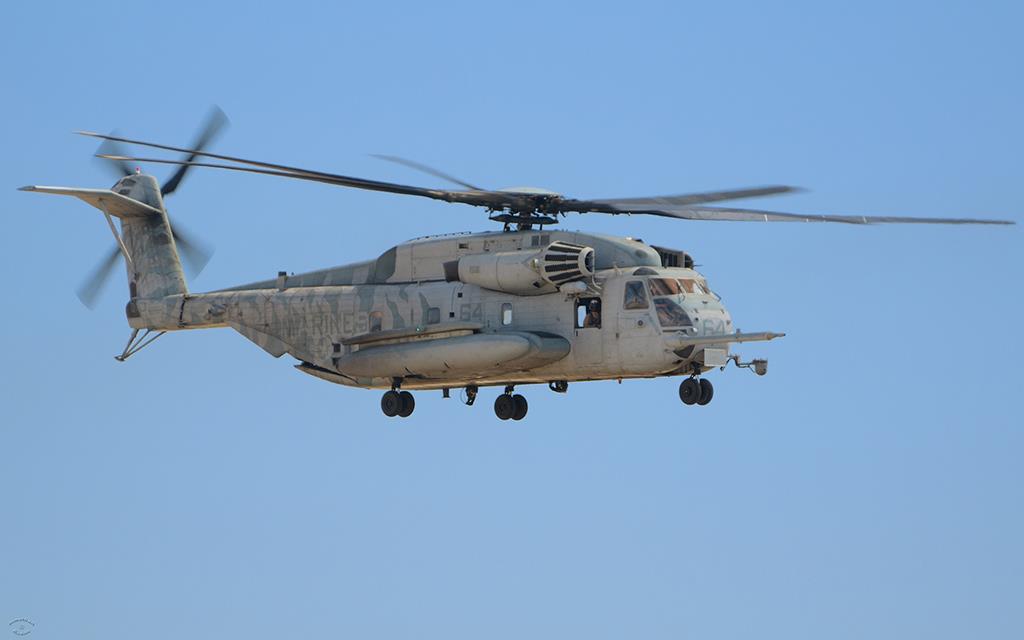 CH-53E Super Stallion-04