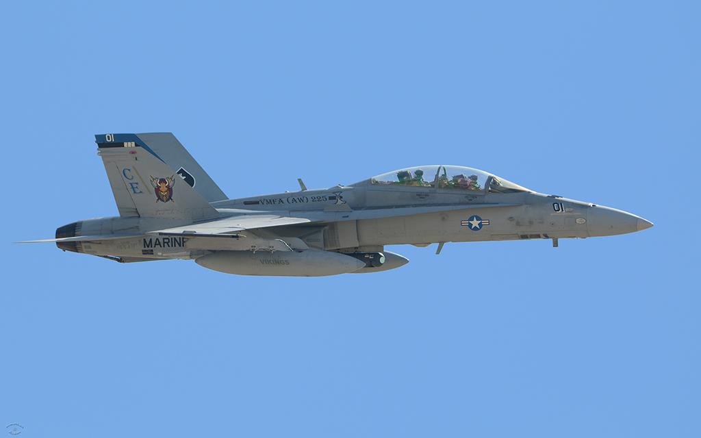 FA-18 Hornet-02