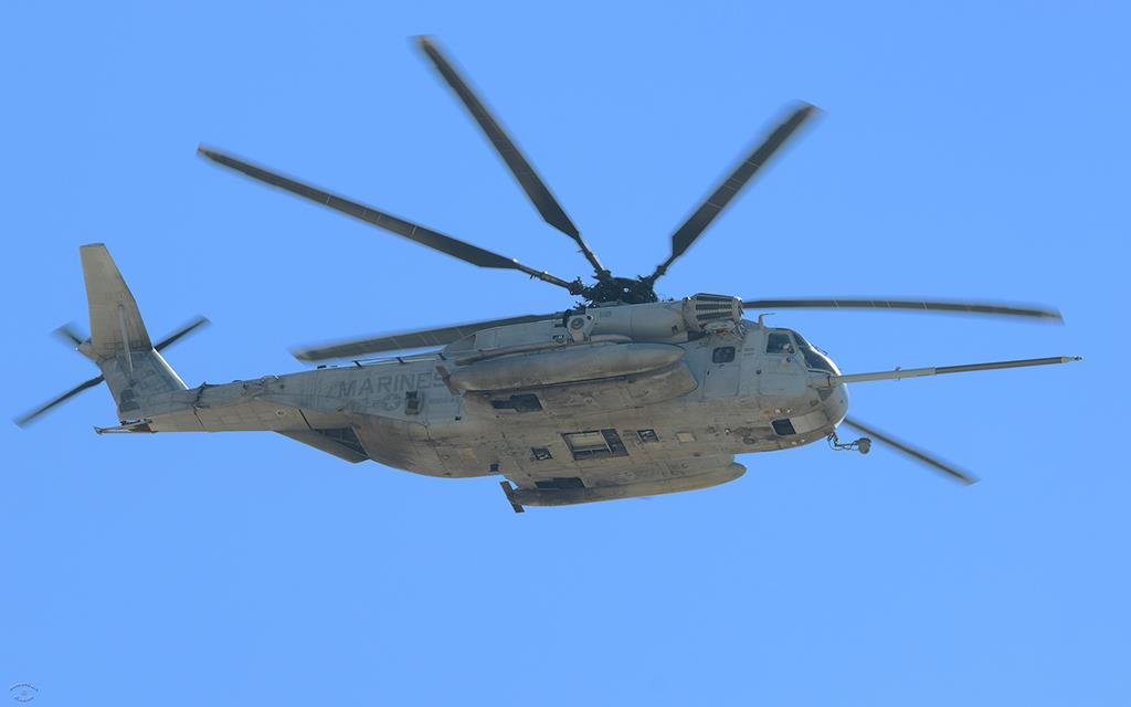 CH-53E Sea Stallion (Miramar2012)-01