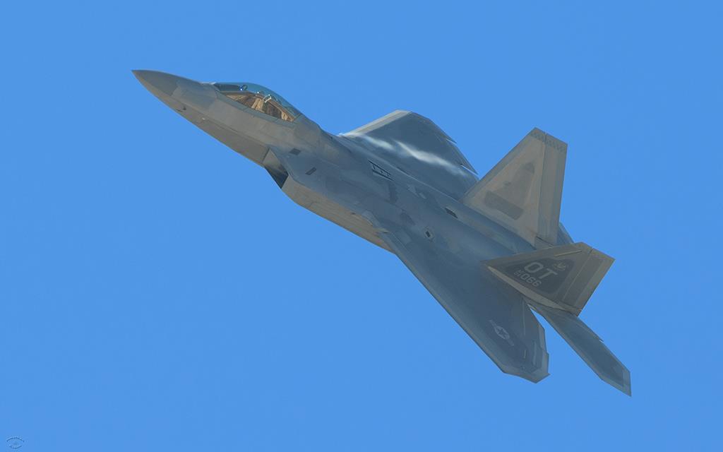 F-22 Raptor (Miramar2012)-02