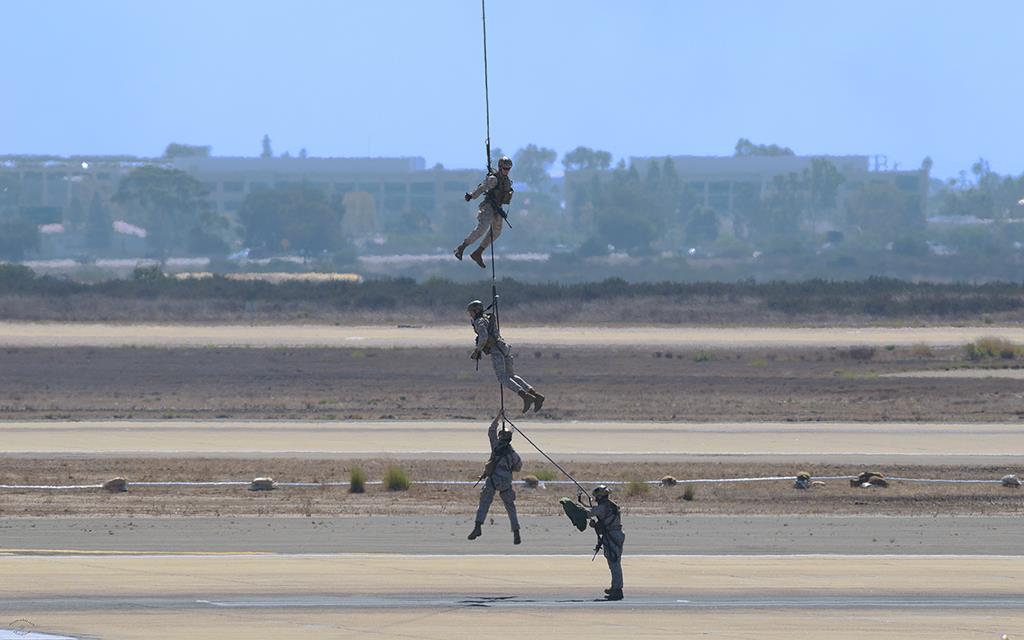 Marines (Miramar2012)-01