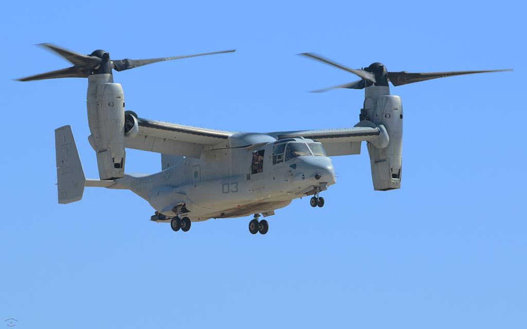 MV-22 Osprey (Miramar2012)-02