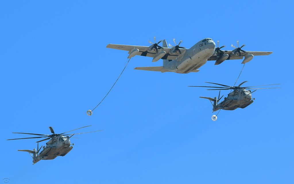 Refueling (Miramar2012)-02