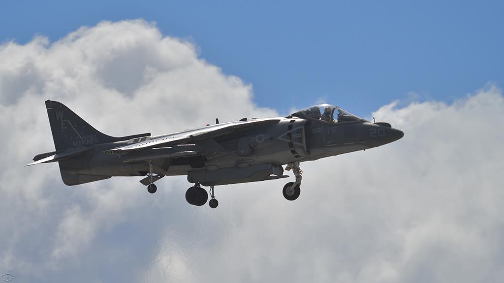 AV-8B Harrier II (KNKX_2017)-05