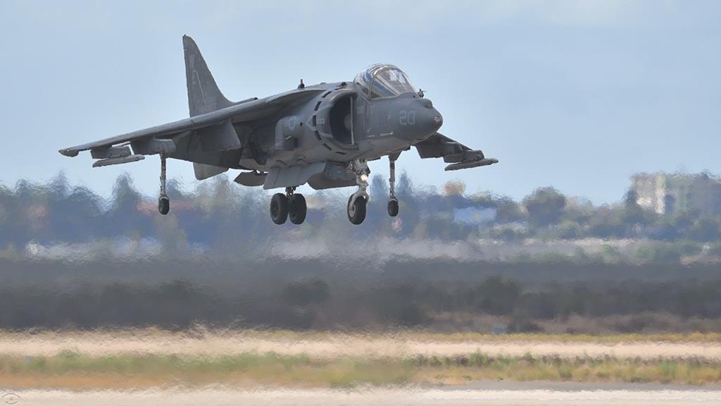 AV-8B Harrier II (KNKX_2017)-12