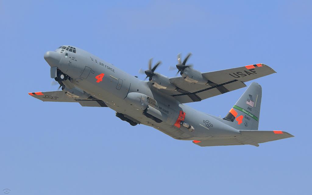 C-130 Hercules Firefighter-01