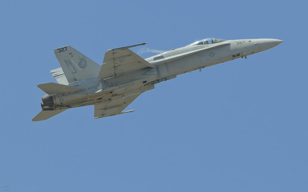 FA-18 Hornet-07