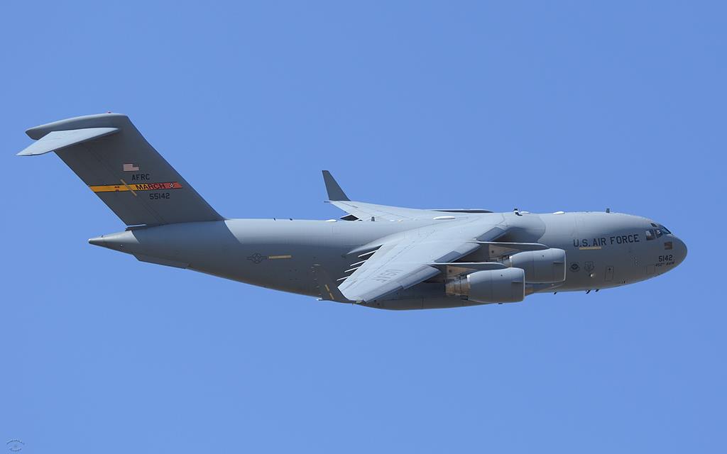 C-17 Globmaster III-04