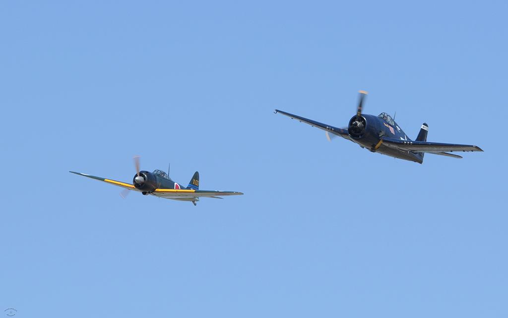 F-6F Hellcat And Mitsubishi A6M Zero-01