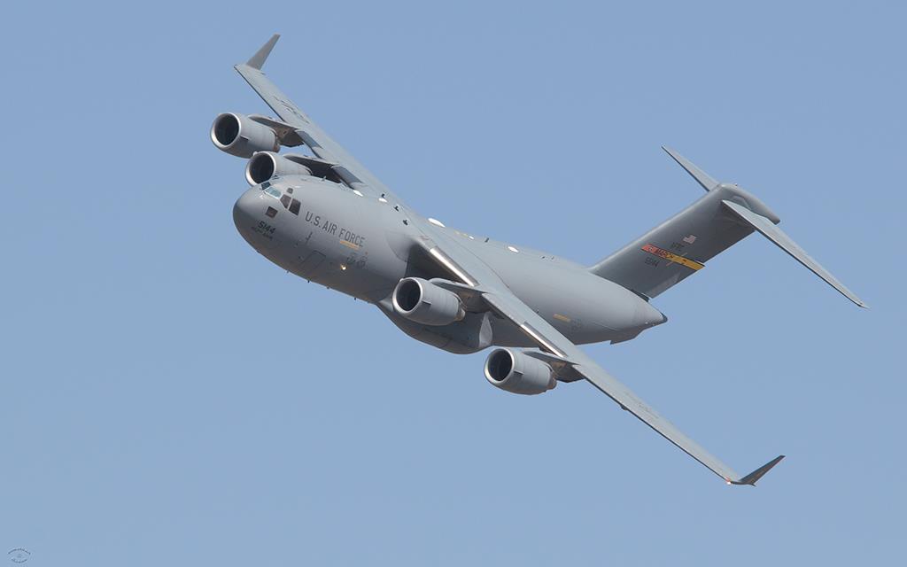 C-17 Globmaster III-03