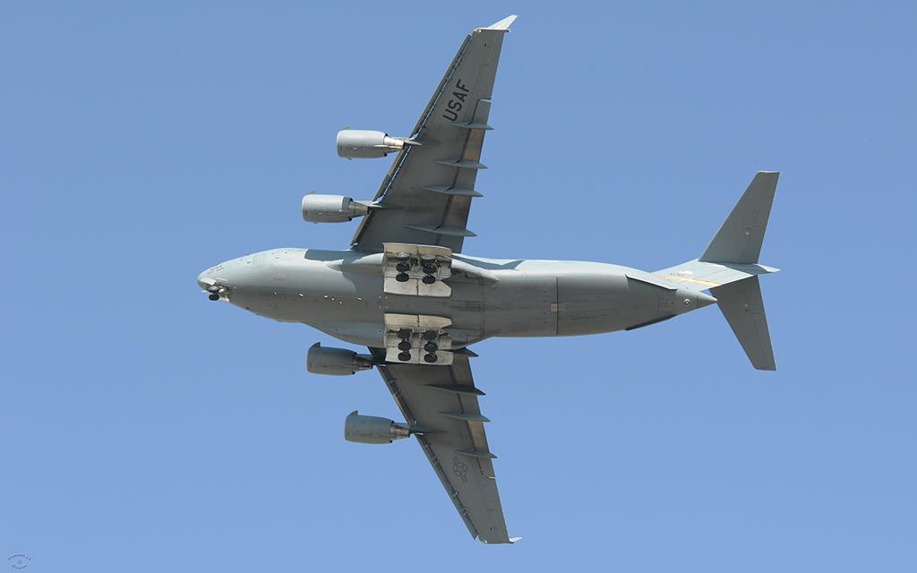 C-17 Globmaster III-06