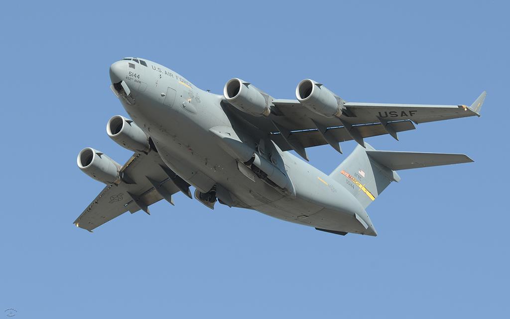 C-17 Globmaster III-08