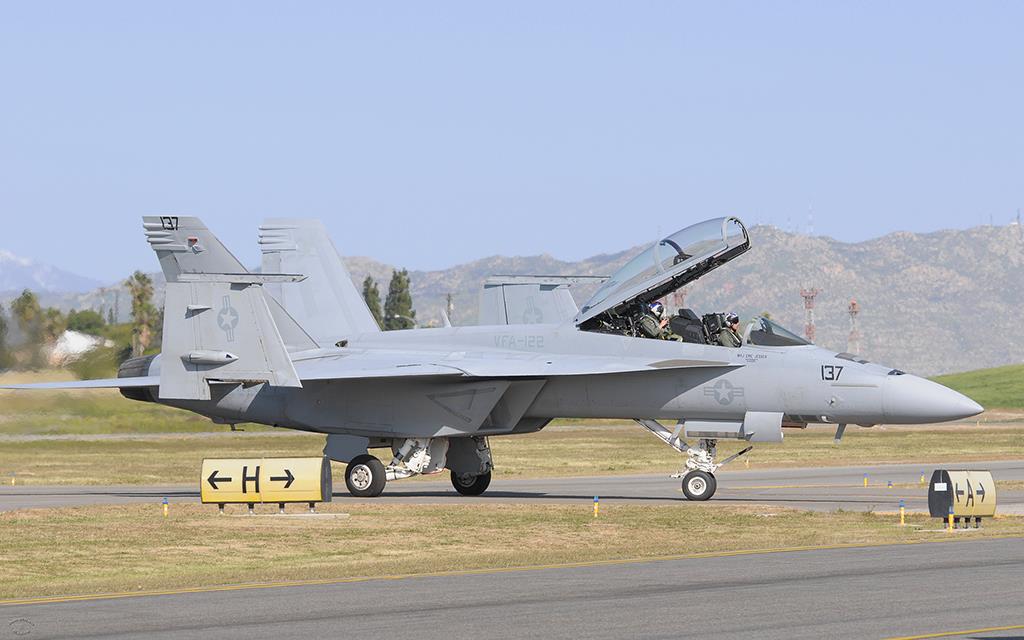 FA-18 Super Hornet-17