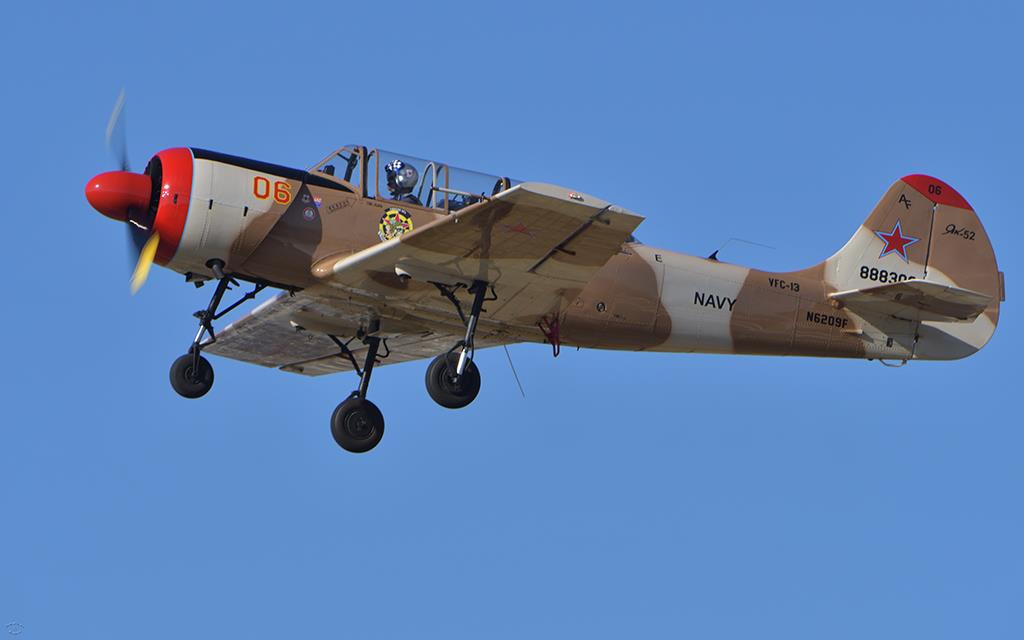 Yak-52 (KRAL-2017)-01