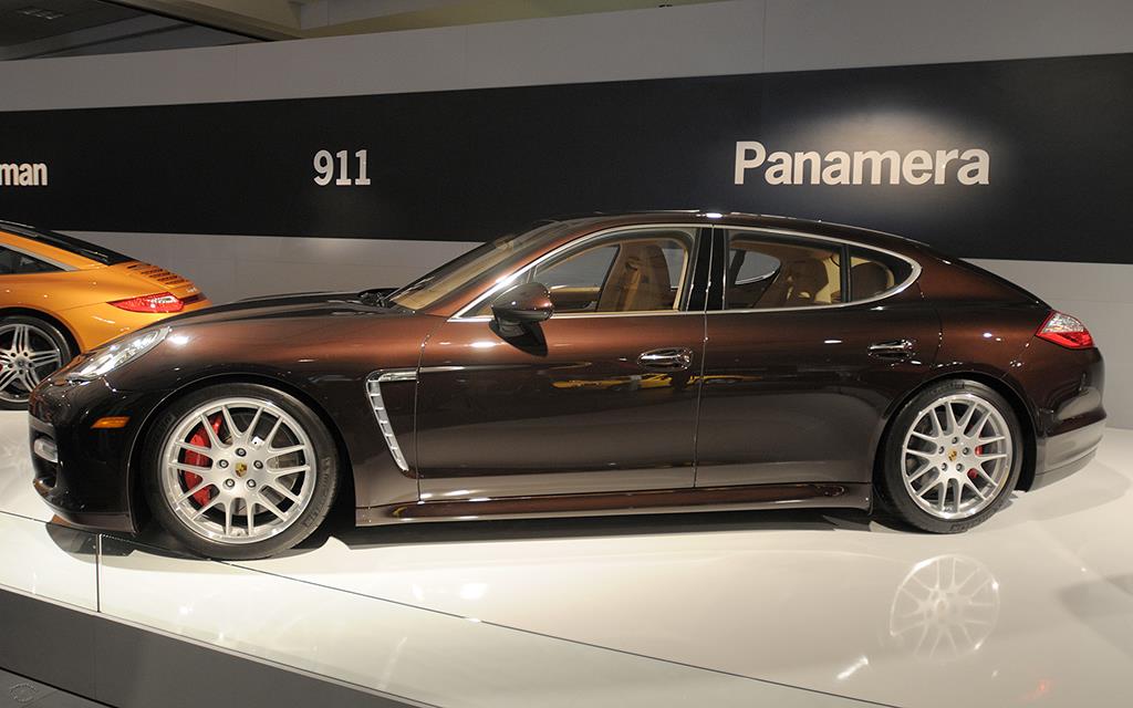 Porsche Panamera-01