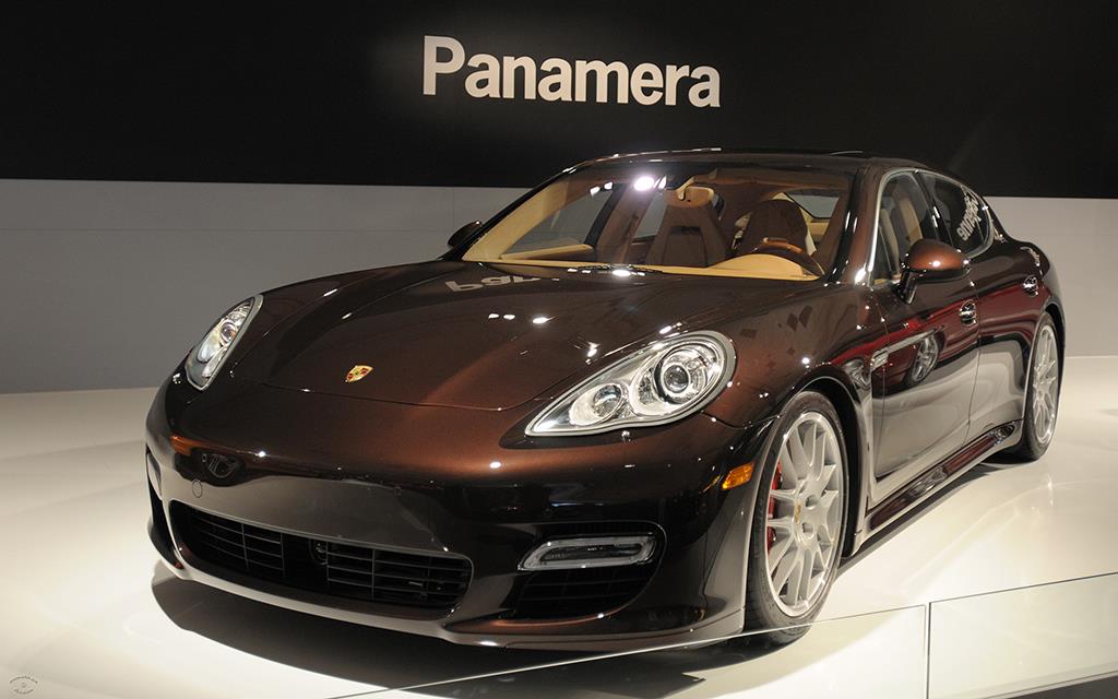 Porsche Panamera-02