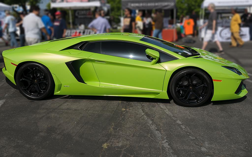 Lamborghini Aventador-00