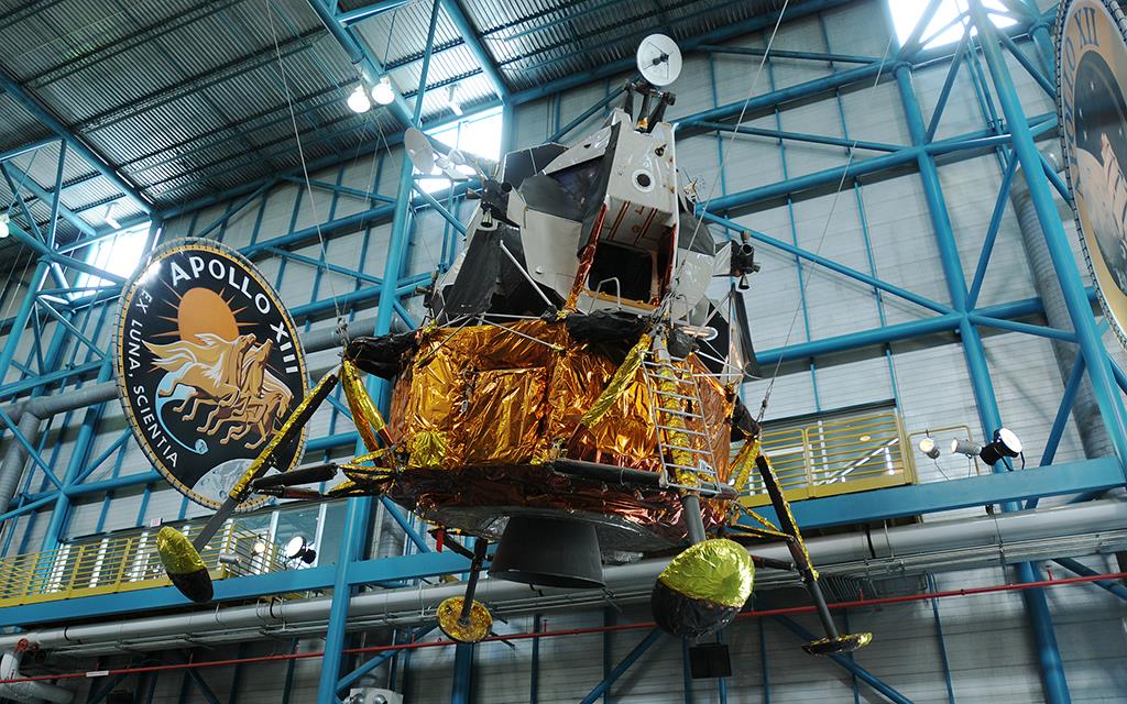 Lunar Module-01